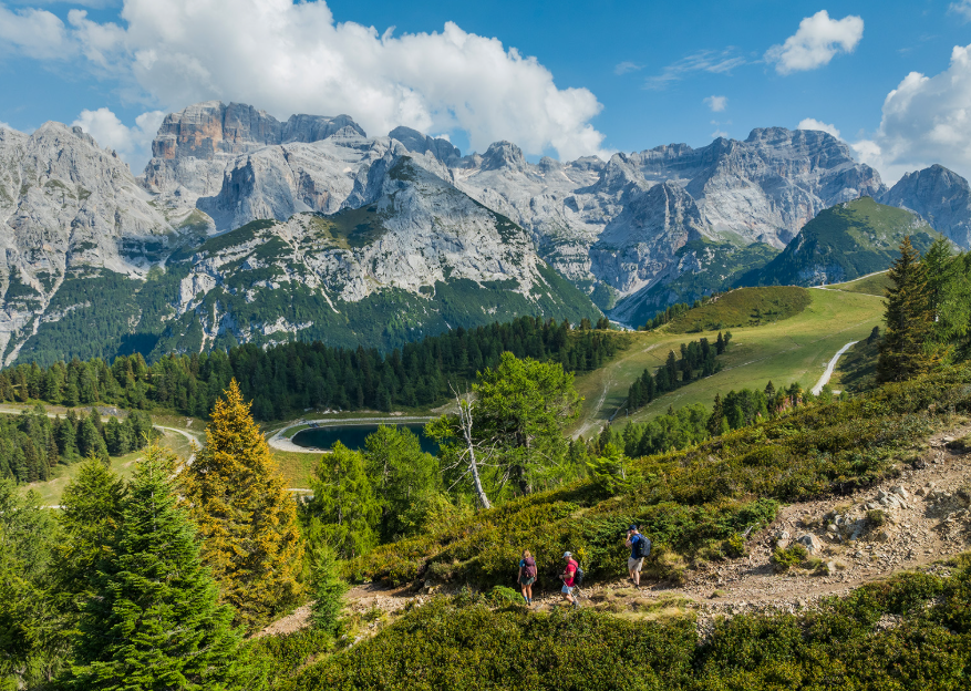Adventure Travel and Guided Tours Explore the World with Expert-Led Expeditions